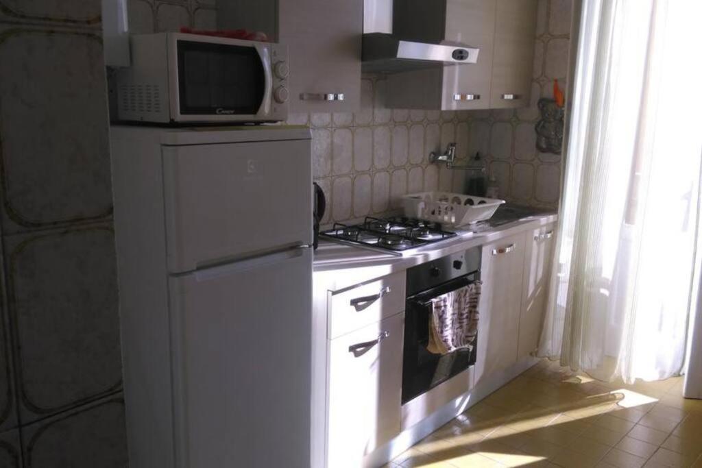 A Due Passi Dal Treno Apartment ปิซา ภายนอก รูปภาพ