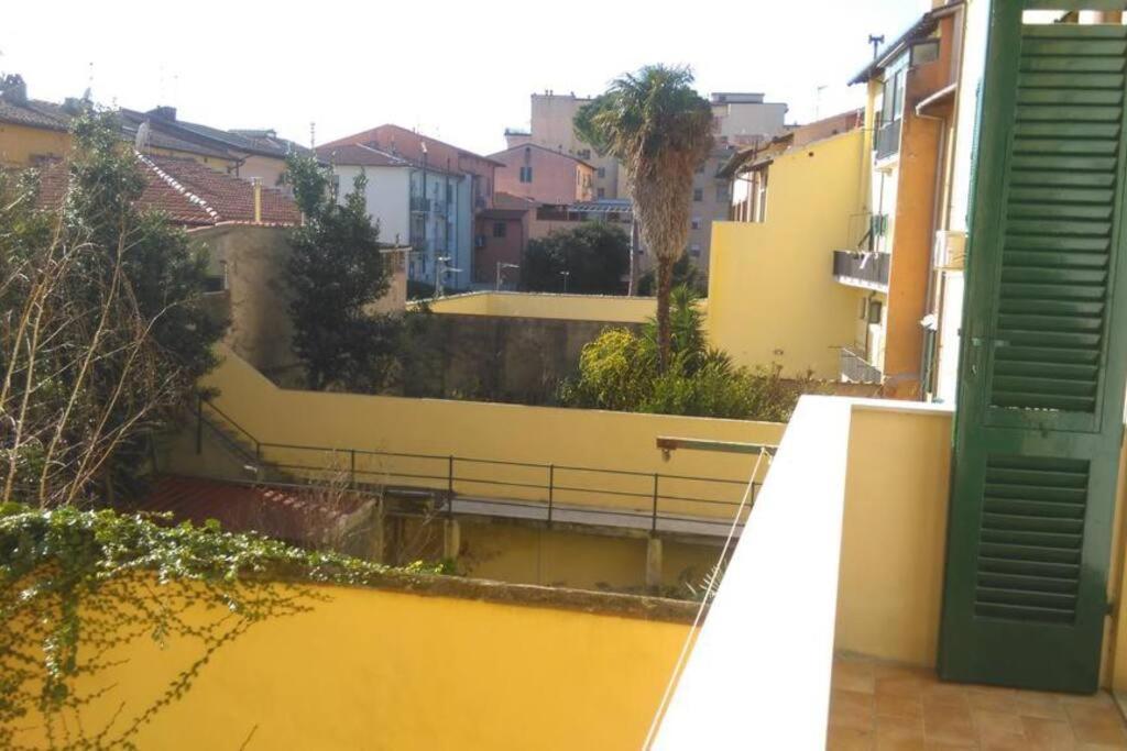 A Due Passi Dal Treno Apartment ปิซา ภายนอก รูปภาพ