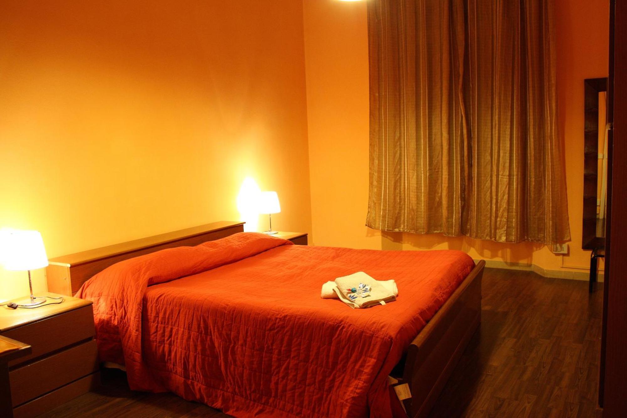 A Due Passi Dal Treno Apartment ปิซา ภายนอก รูปภาพ