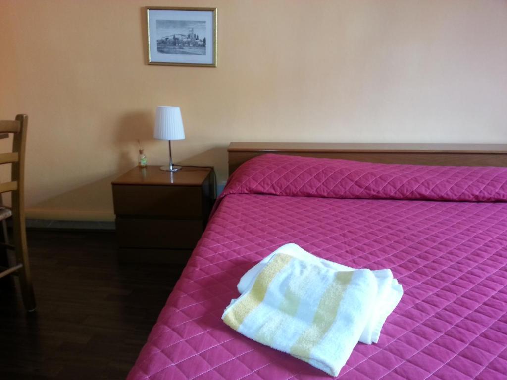A Due Passi Dal Treno Apartment ปิซา ห้อง รูปภาพ