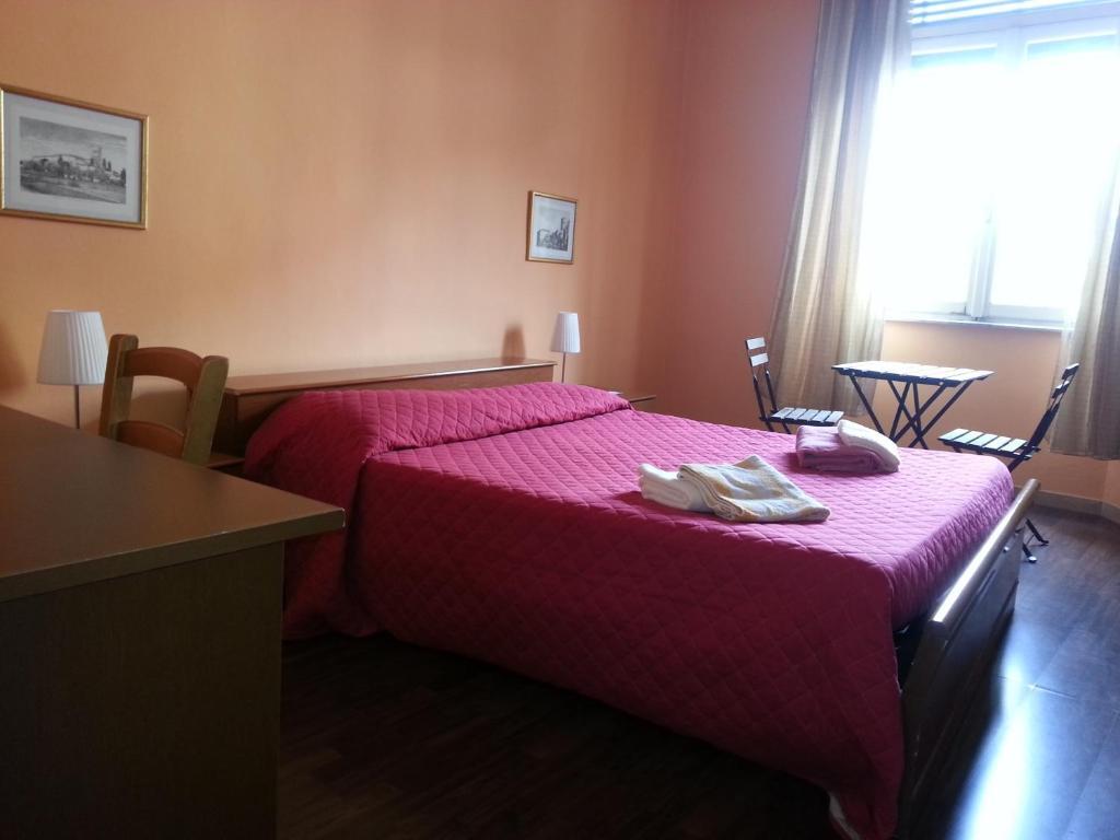 A Due Passi Dal Treno Apartment ปิซา ห้อง รูปภาพ