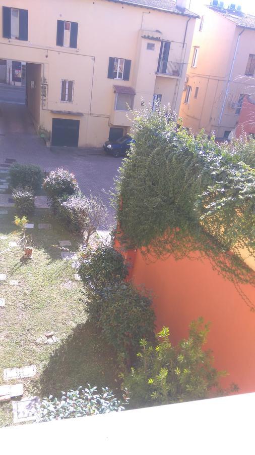 A Due Passi Dal Treno Apartment ปิซา ภายนอก รูปภาพ
